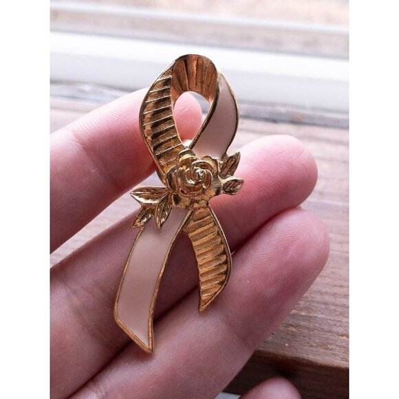 Vintage Avon Gold-Tone & Cream Enamel Ribbon Rose Brooch Pin Jewelry - Picture 4 of 5